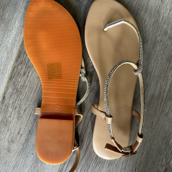 Brand New Sandals - Picture 3 of 4